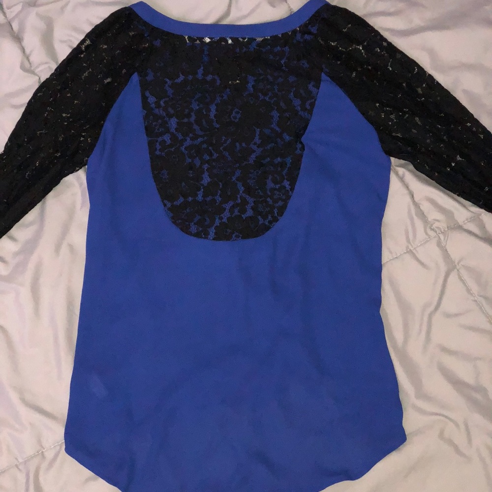 High Low blouse - Picture 2 of 3